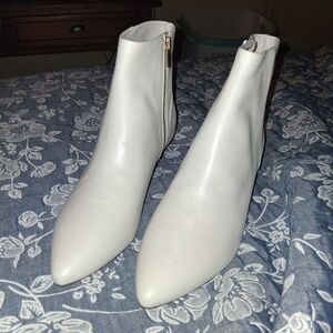 Taryn Rose Off White Pointed Toe Ankle Booties with Side Zip